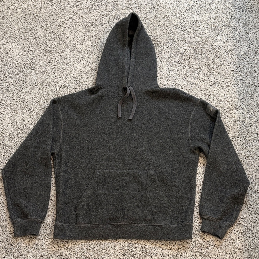 ALO Yoga triumph restore hoodie, charcoal. Size medium.